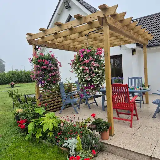 outdoor patio seating